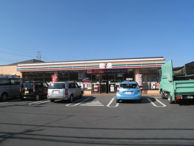 Convenience store. Seven-Eleven Kamagaya 414m up to 8-chome
