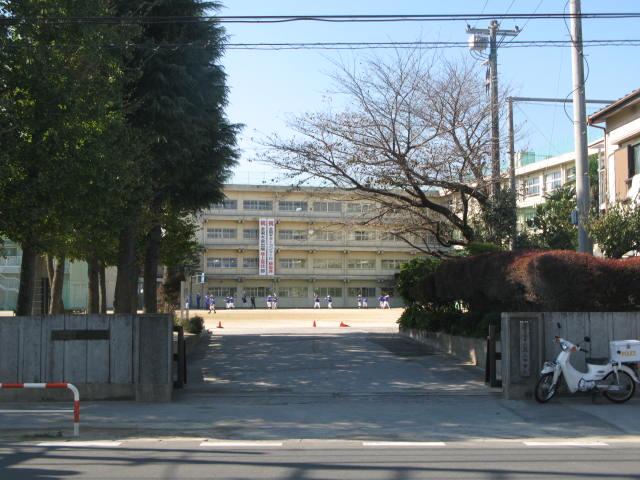 Junior high school. Kamagaya 878m to stand second junior high school