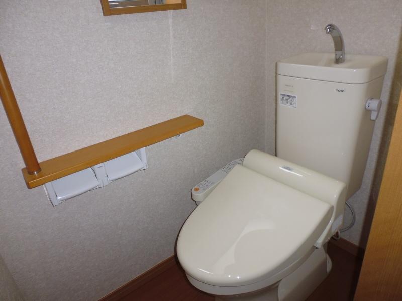 Toilet. 23 Building