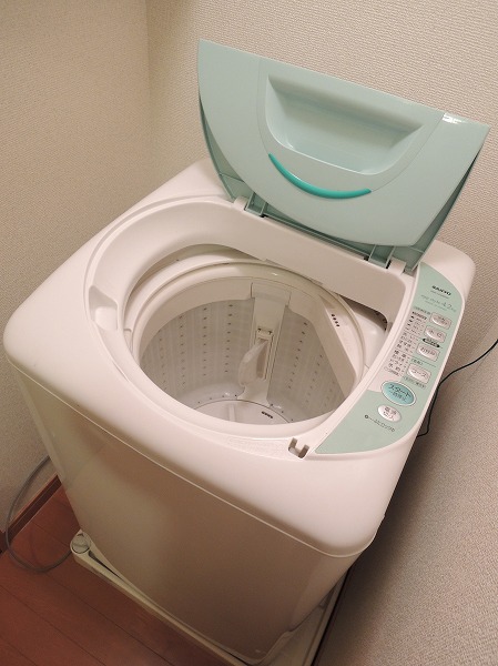 Other Equipment. Fully automatic washing machine