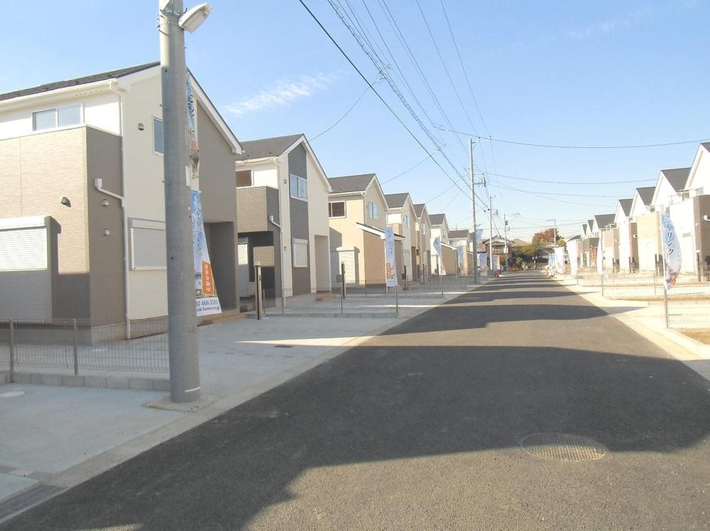 Local photos, including front road