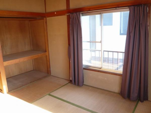 Non-living room