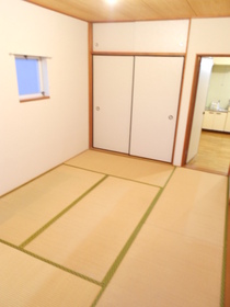 Living and room. It will settle down after all the Japanese-style room ☆ 