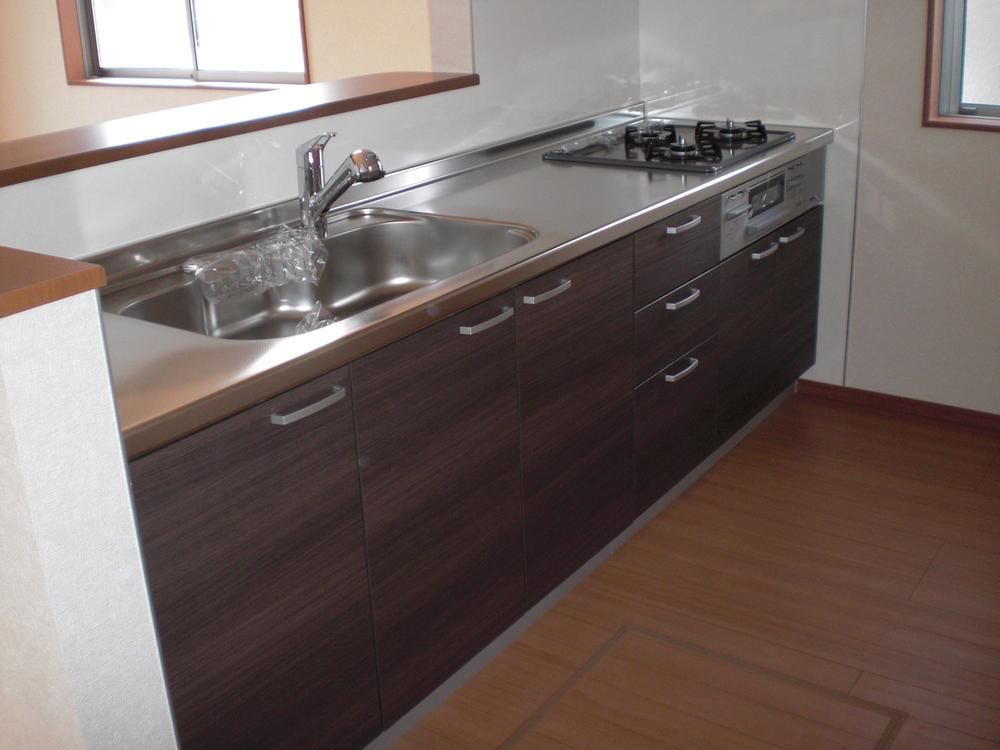 Same specifications photo (kitchen). Same specifications