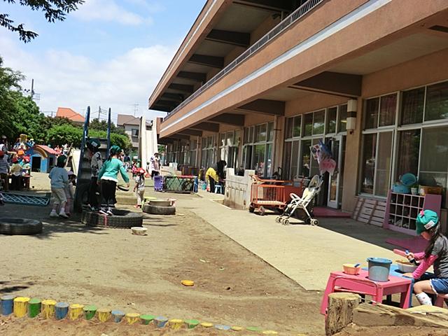 kindergarten ・ Nursery. Kamagaya Municipal Minamihatsutomi to nursery school 215m