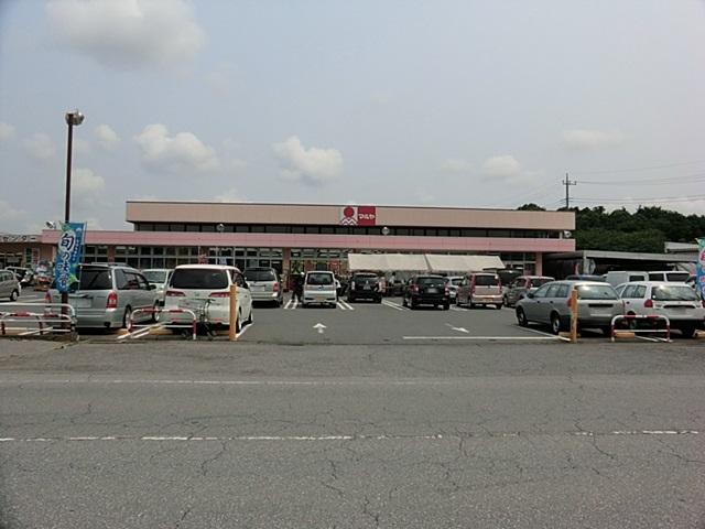 Supermarket. Maruya Shonan shop