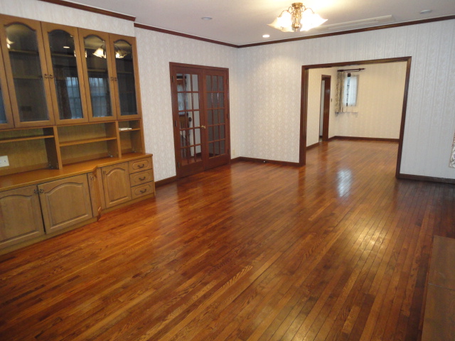 Living and room.  ◆ Guests can also enjoy a spacious and 35.2 quires of LDK friends party ◆