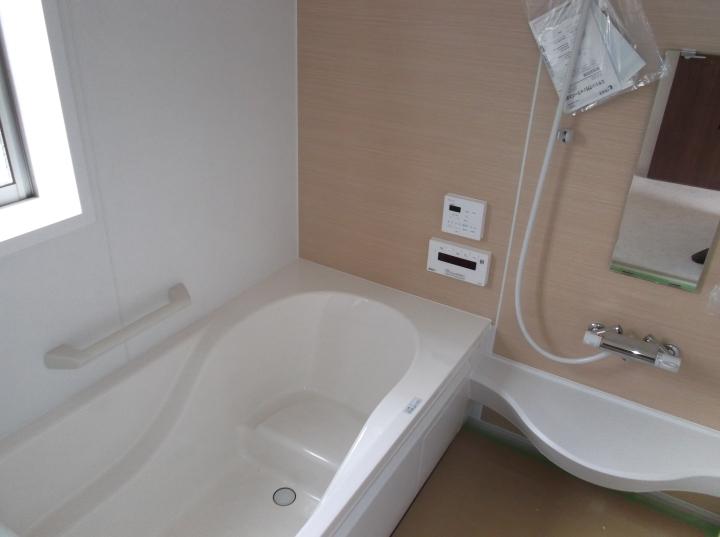 Bathroom. Room (May 2013) Shooting