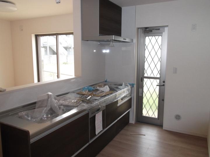 Kitchen. Room (May 2013) Shooting