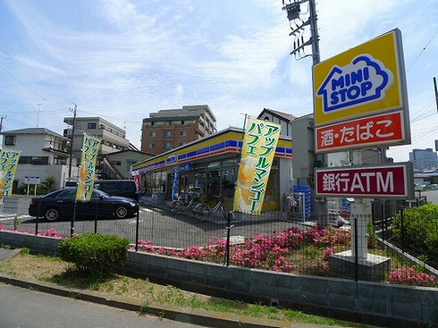 Convenience store. MINISTOP Kashiwa Akehara 2-chome up (convenience store) 298m