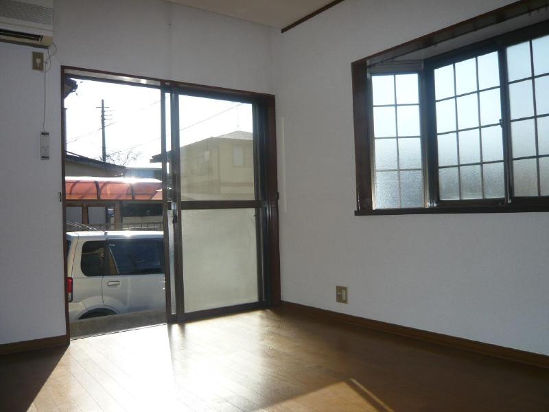Other room space