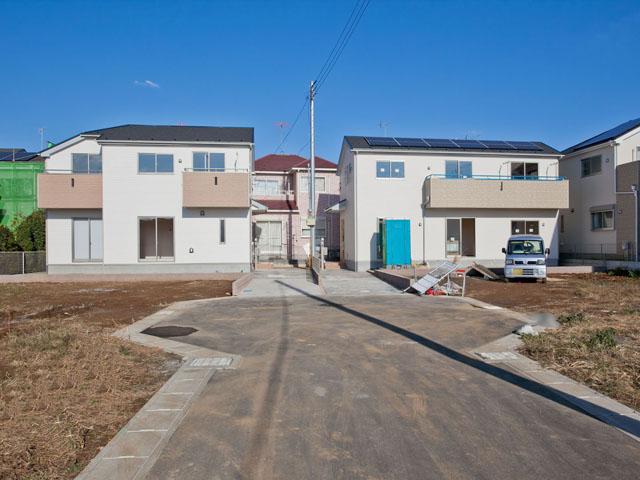 Local photos, including front road