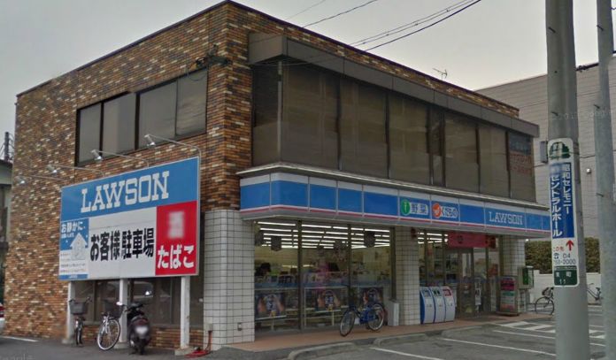 Convenience store. 700m until Lawson Kashiwa Izumimachi store (convenience store)