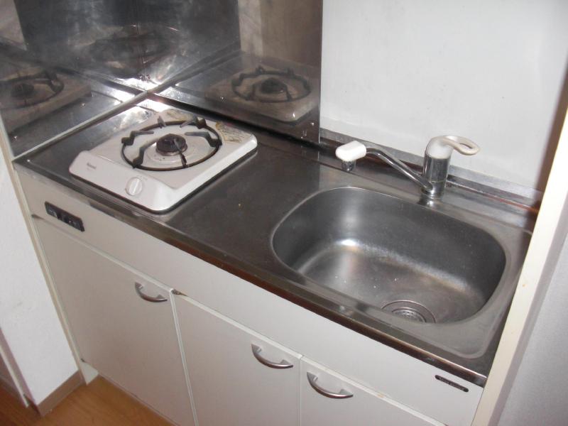 Kitchen. Clean kitchen! !