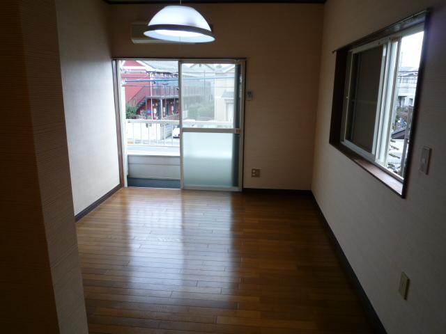 Living and room