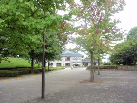 park. 2480m to Kashiwanoha park (park)