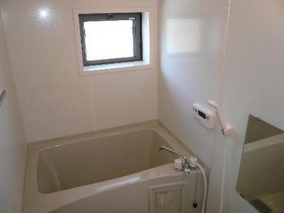 Bath. Bathroom ・ With reheating hot water supply function