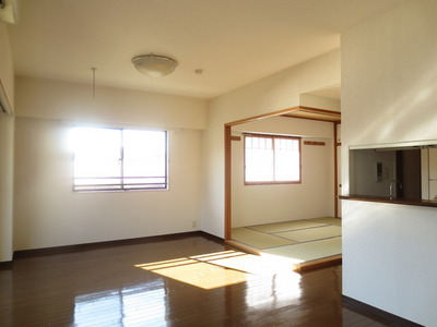 Living and room