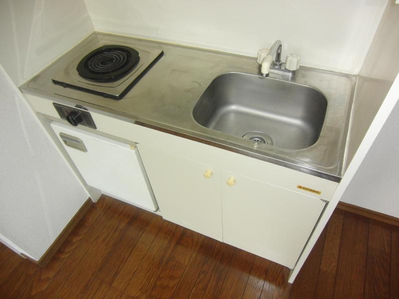 Kitchen. Beautiful even kitchen