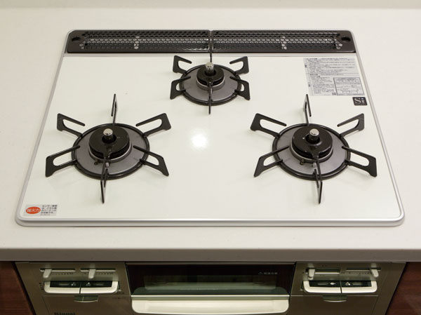 Kitchen.  [Enamel top stove] Rust resistant to water and scratches, Strong enamel top stove to heat and shock, Since the dirt is hard to sticking, It is easy to clean. (A-80c type)