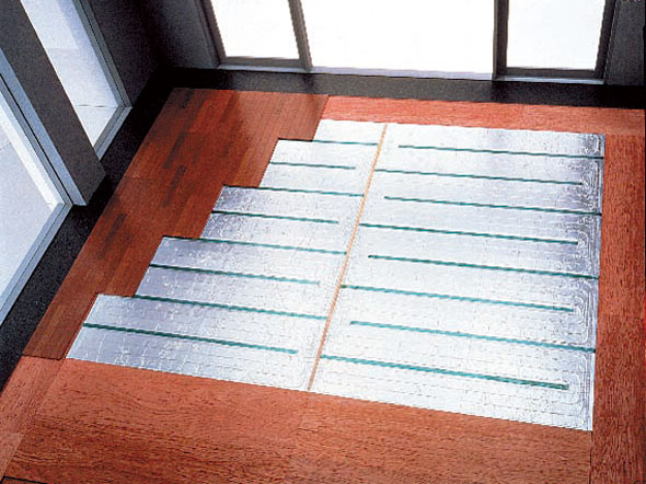 Other.  [TES hot water floor heating] living ・ The dining, We established the TES hot-water floor heating to warm the entire room from the feet. Without fear of winding up the dust, such as house dust in the hot air, To achieve at any time healthy and clean indoor environment. (Same specifications)