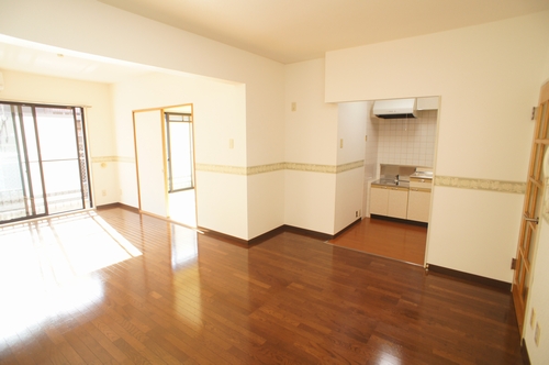 Living and room