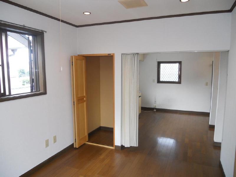 Living and room