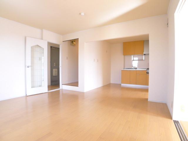 Living and room