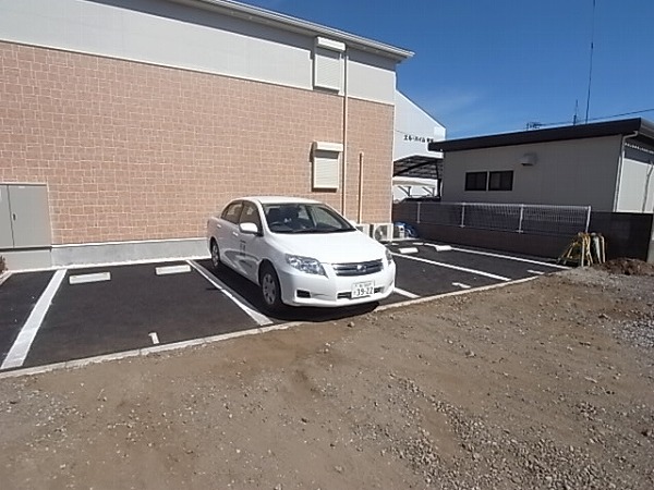 Parking lot. Is an image of the same type Property.