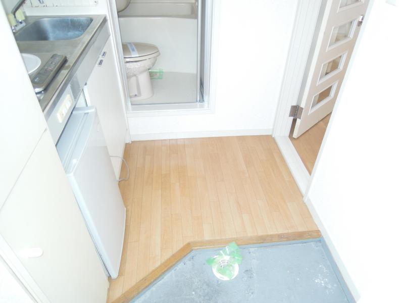 Receipt. There cupboard.