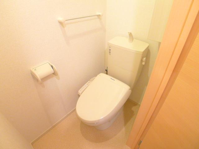 Toilet. The appearance of the construction company isomorphic type. There differ from the actual