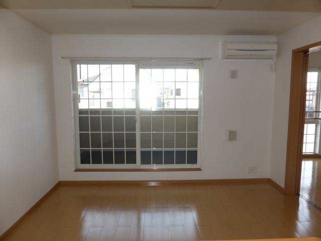 Living and room