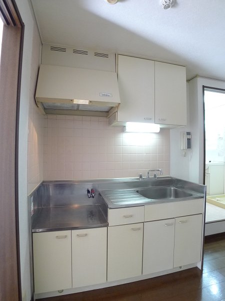 Kitchen. kitchen, Gas stove installation Allowed