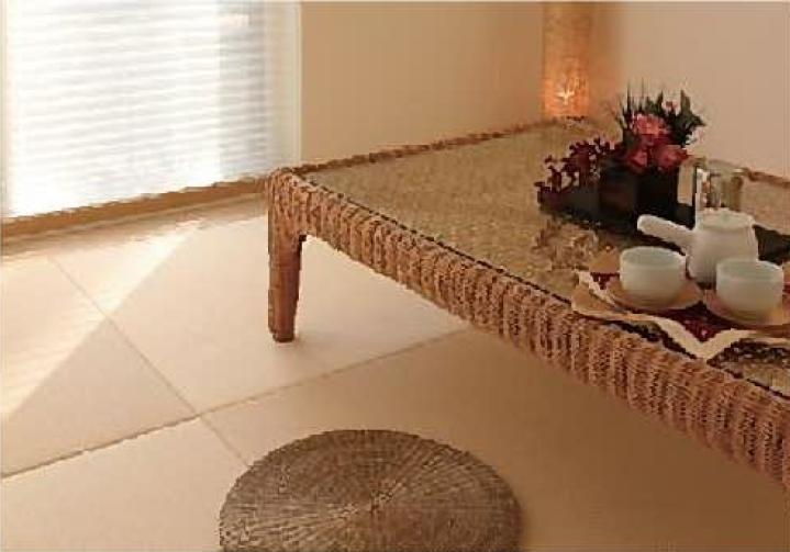 Other Equipment. Space of modern sum, which is formed in the joinery of the tatami and Western-style square shape.