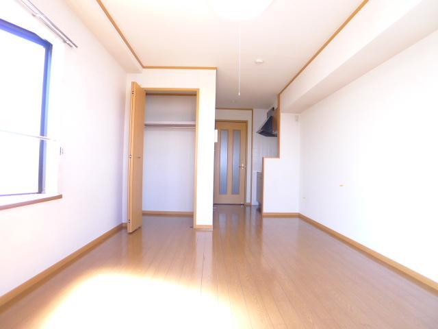 Other room space