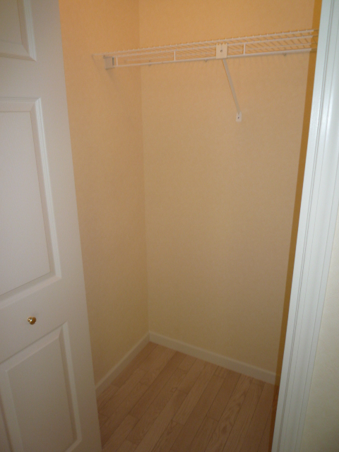 Receipt. Happy walk-in closet