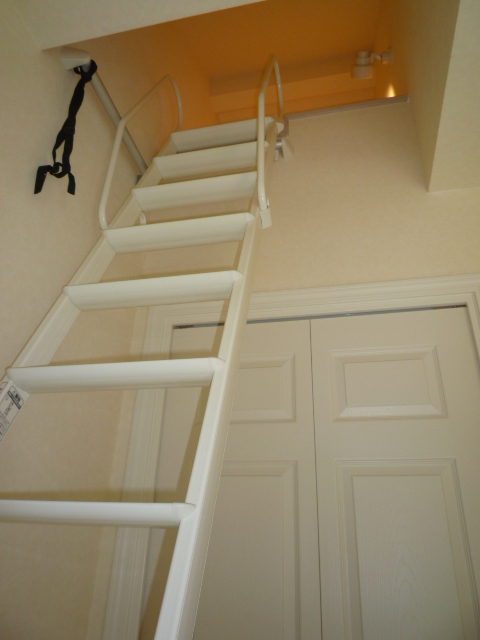 Other Equipment. Ladder going up to the loft