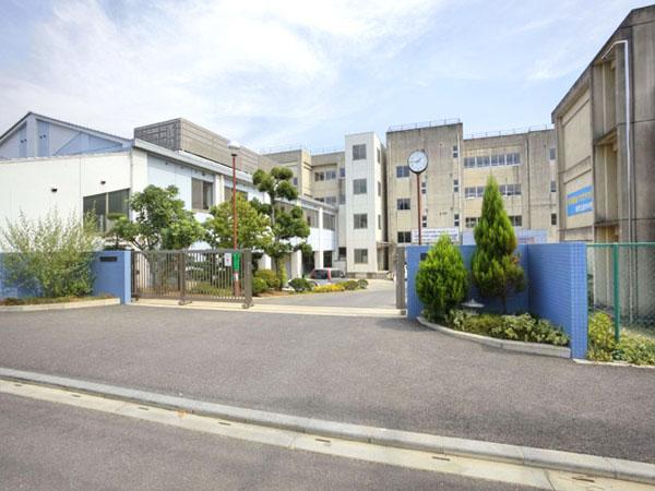 Junior high school. Kashiwashiritsu Sakasai until junior high school 1500m