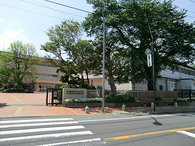 Junior high school. Nagareyama 950m to stand north junior high school