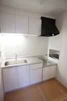 Kitchen. Easy-to-use cooking space in the stand-alone ・ Storage is also enough