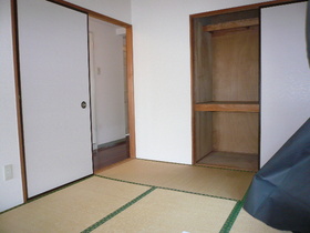 Living and room.  ☆ One room is want Japanese-style room ☆