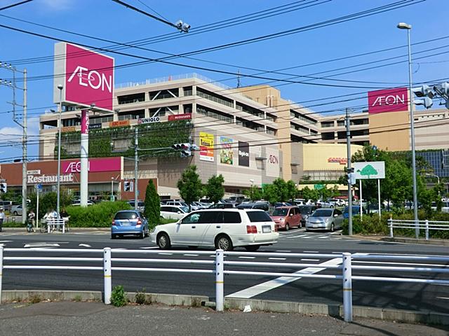 Shopping centre. 1351m to ion Kashiwaten