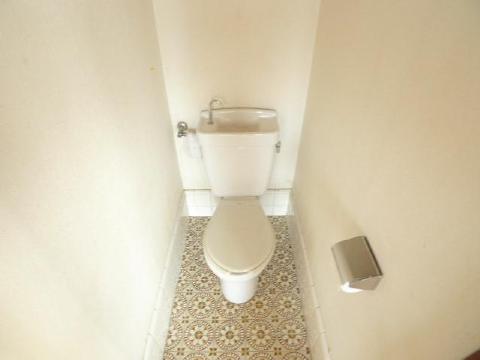 Toilet