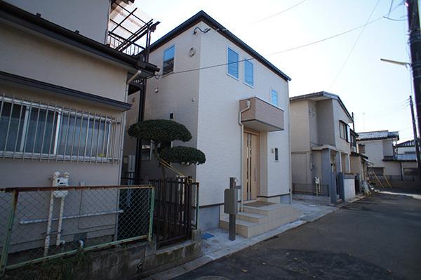 Local photos, including front road