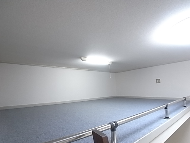 Other room space
