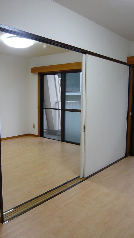 Living and room. Deposit key money zero property! Same day is possible guidance