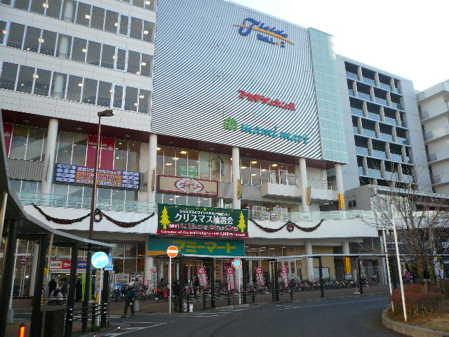 Supermarket. Mamimato Minamikashiwa store up to (super) 148m