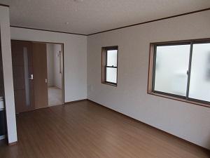 Same specifications photos (living). South-facing living has continued with the Japanese-style room (^ ^ *) (3 Building same specifications)