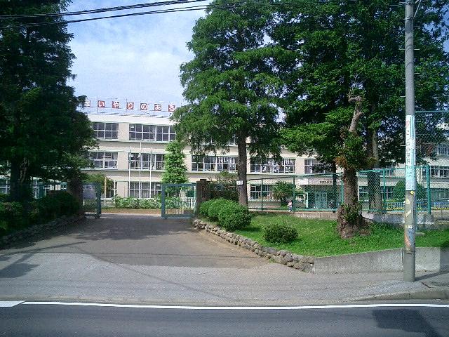 Primary school. Kashiwashiritsu Kazehaya to Northern Elementary School 1700m