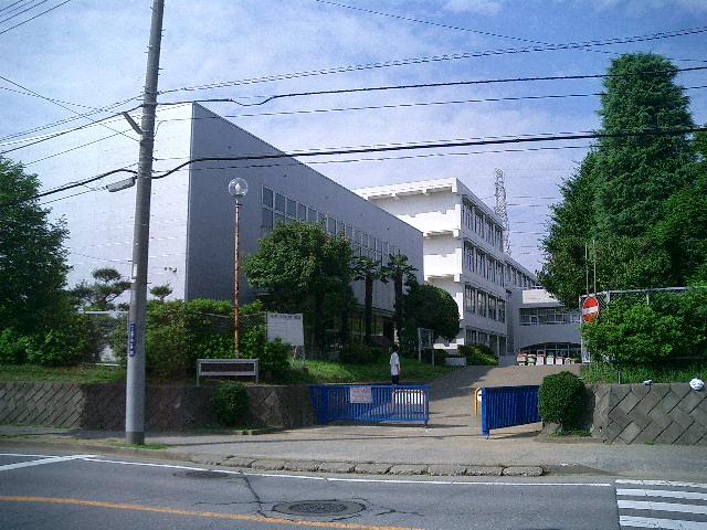 Junior high school. Kashiwashiritsu 2100m to Otsu months hill junior high school